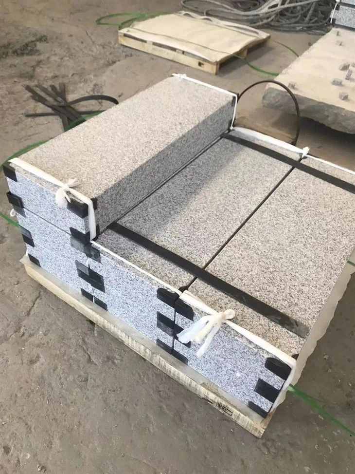 Natural-Stone-Grey-Granite-Stone-for-Outdoor-Paving-Tiles.webp (1)(001)