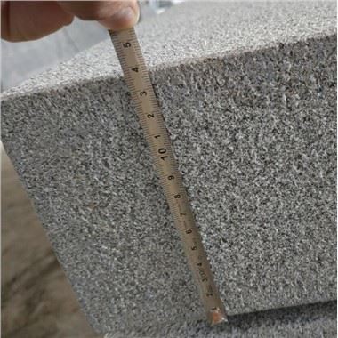 To'q kulrang granit tosh tosh